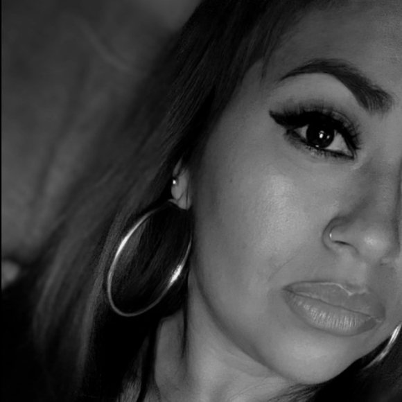 Meet your Posher, Nancy - Picture 1 of 1